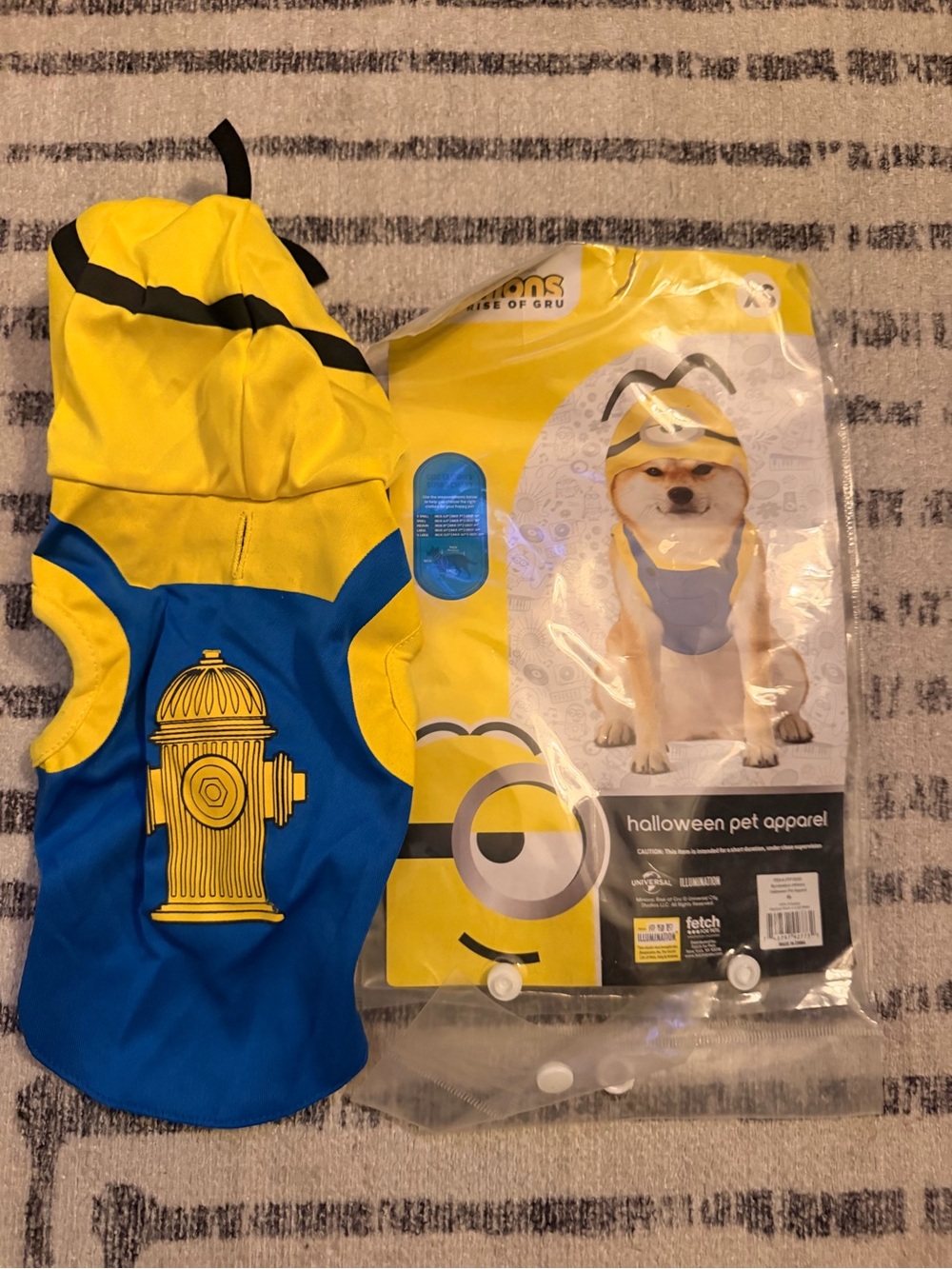 Minion dog costume Small